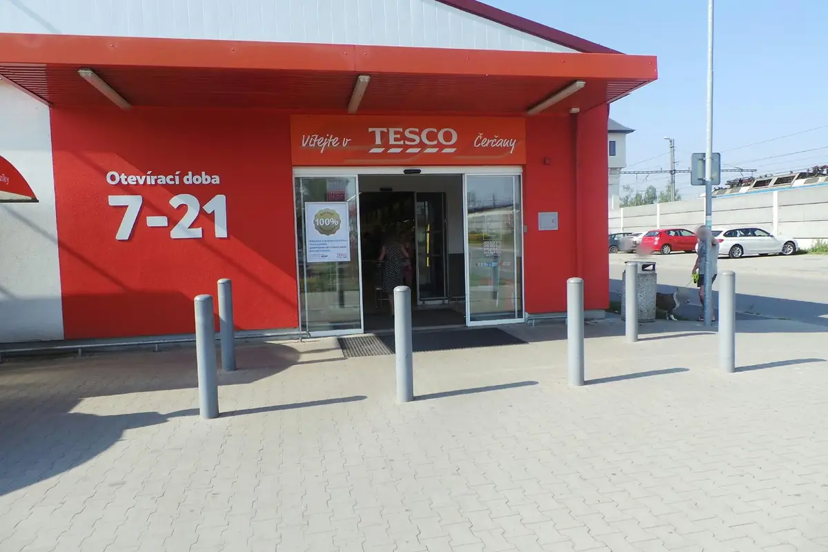 Tesco Supermarket